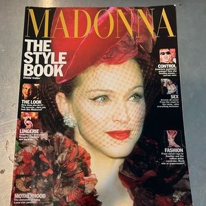 MADONNA THE STYLE BOOK